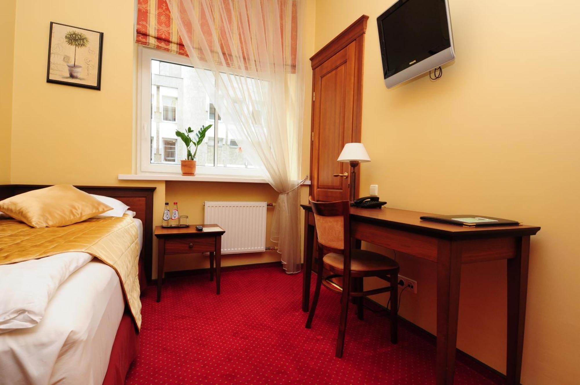 Conviva Hotell Panevėžys Rum bild