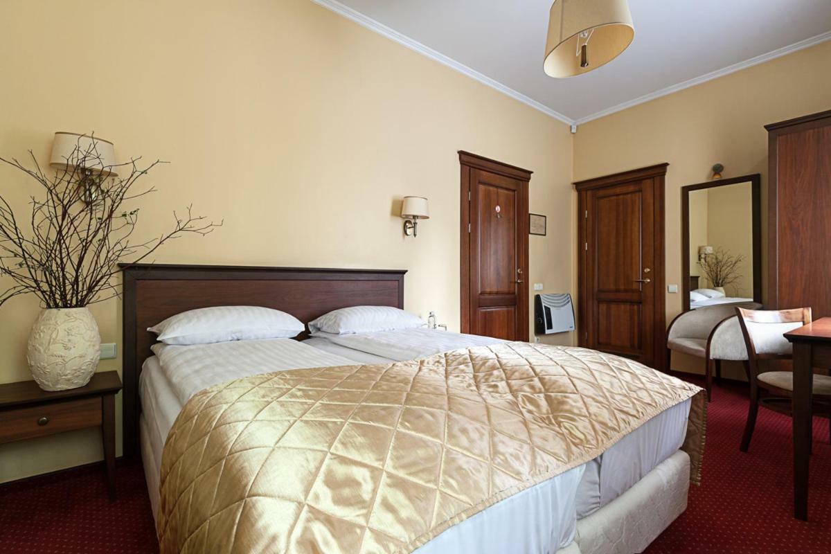 Conviva Hotell Panevėžys Exteriör bild